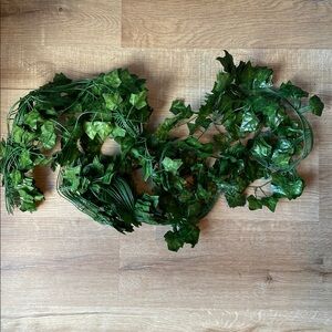 Green Leafy Garland for Home Wall Decor